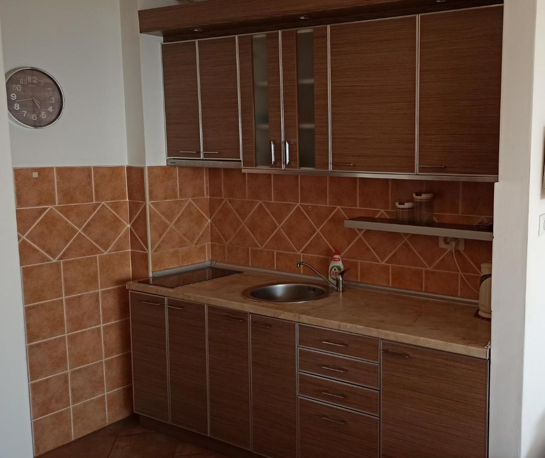 Rakocevic Apartments Petrovac Exteriör bild