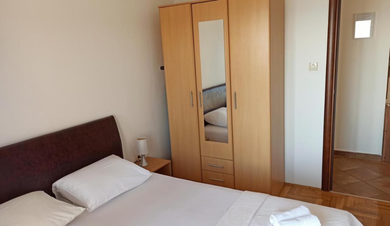 Rakocevic Apartments Petrovac Exteriör bild