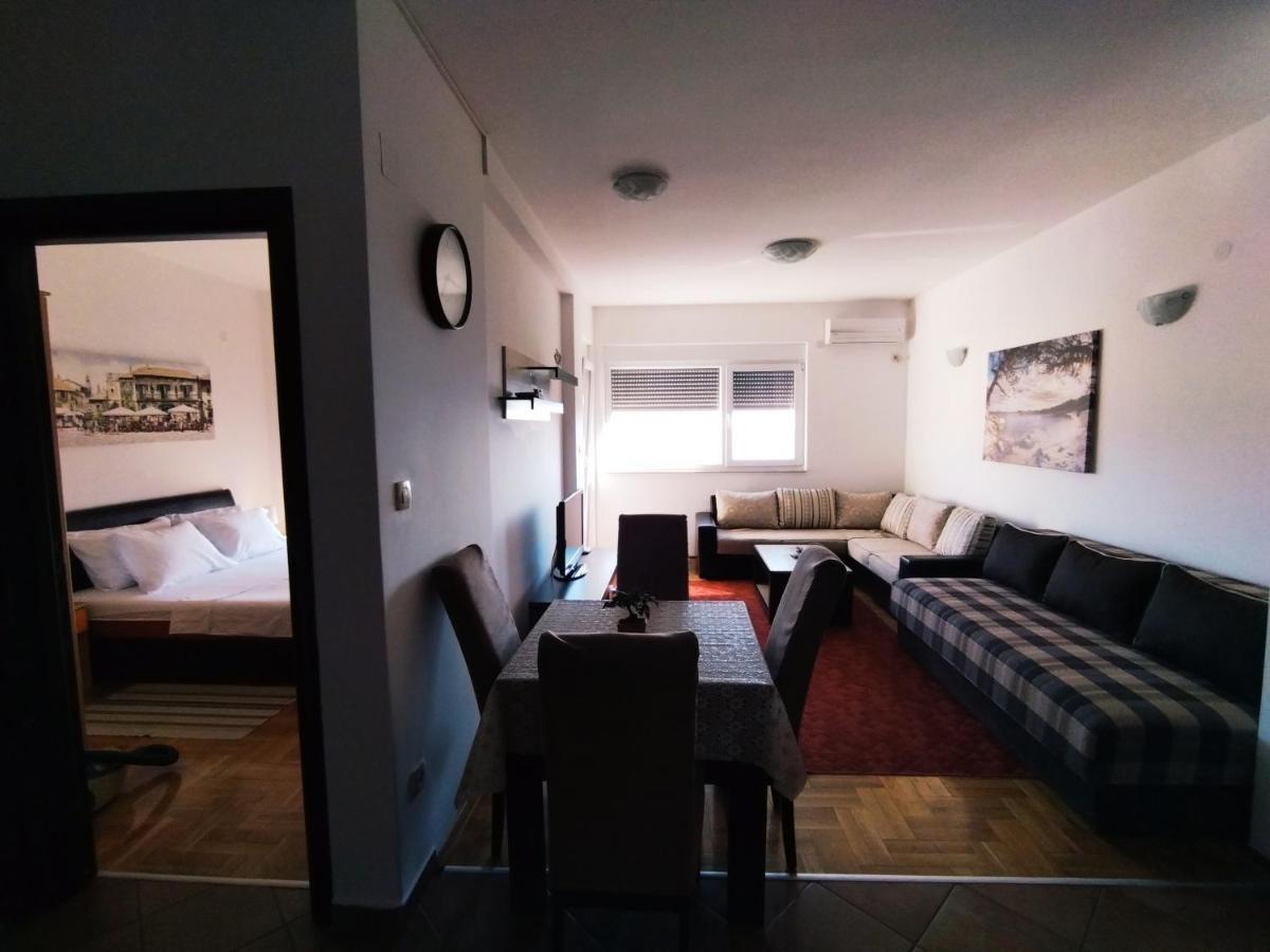 Rakocevic Apartments Petrovac Exteriör bild